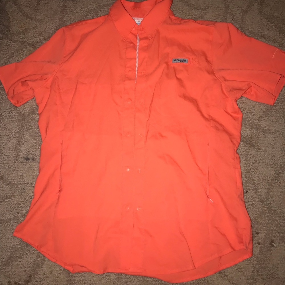 • Columbia PFG Button up •